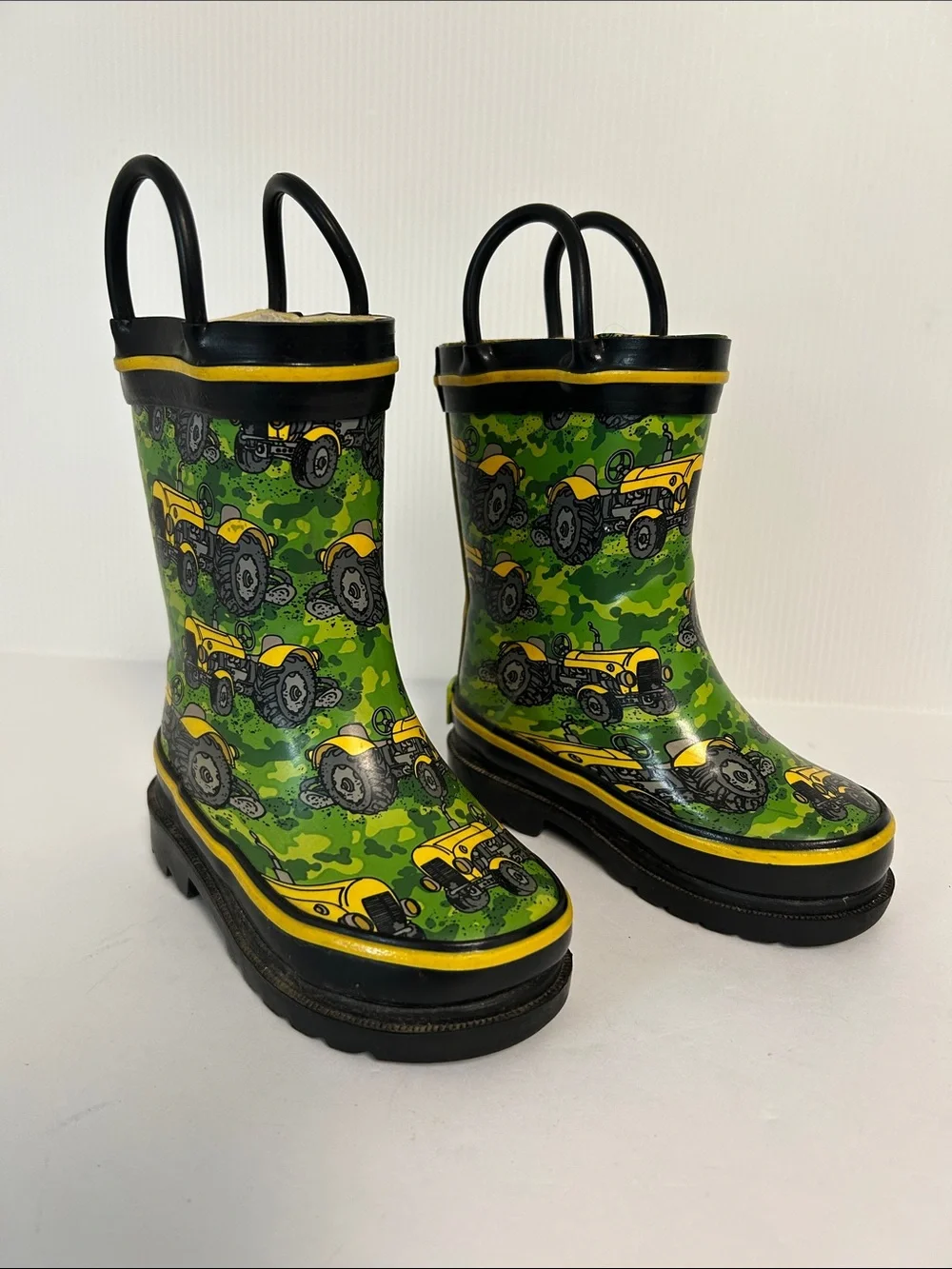 Western Chief Yellow Tractor Graphics Toddler Unisex Size 5/6 Pull-On Rain Boots